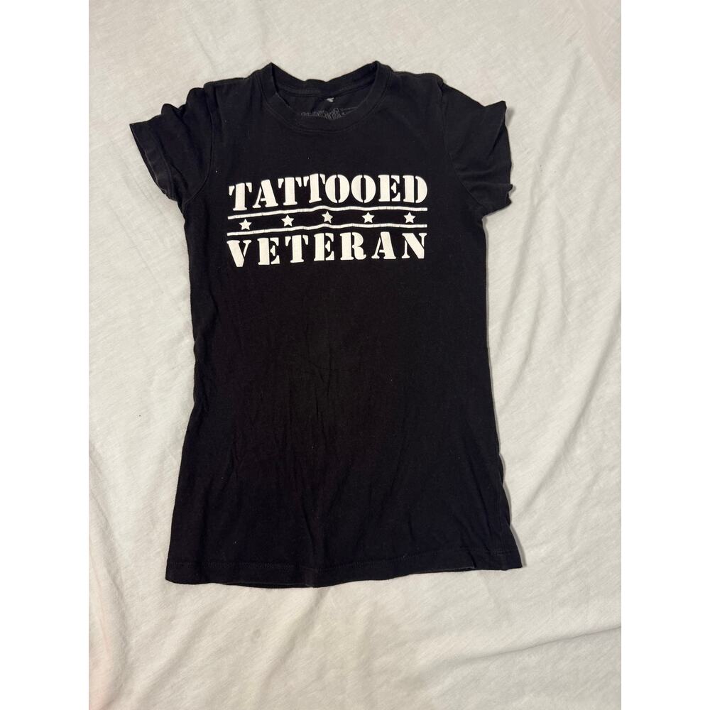 Steadfast Brand Tattooed Veteran Black Baby Tee Military Womens Medium